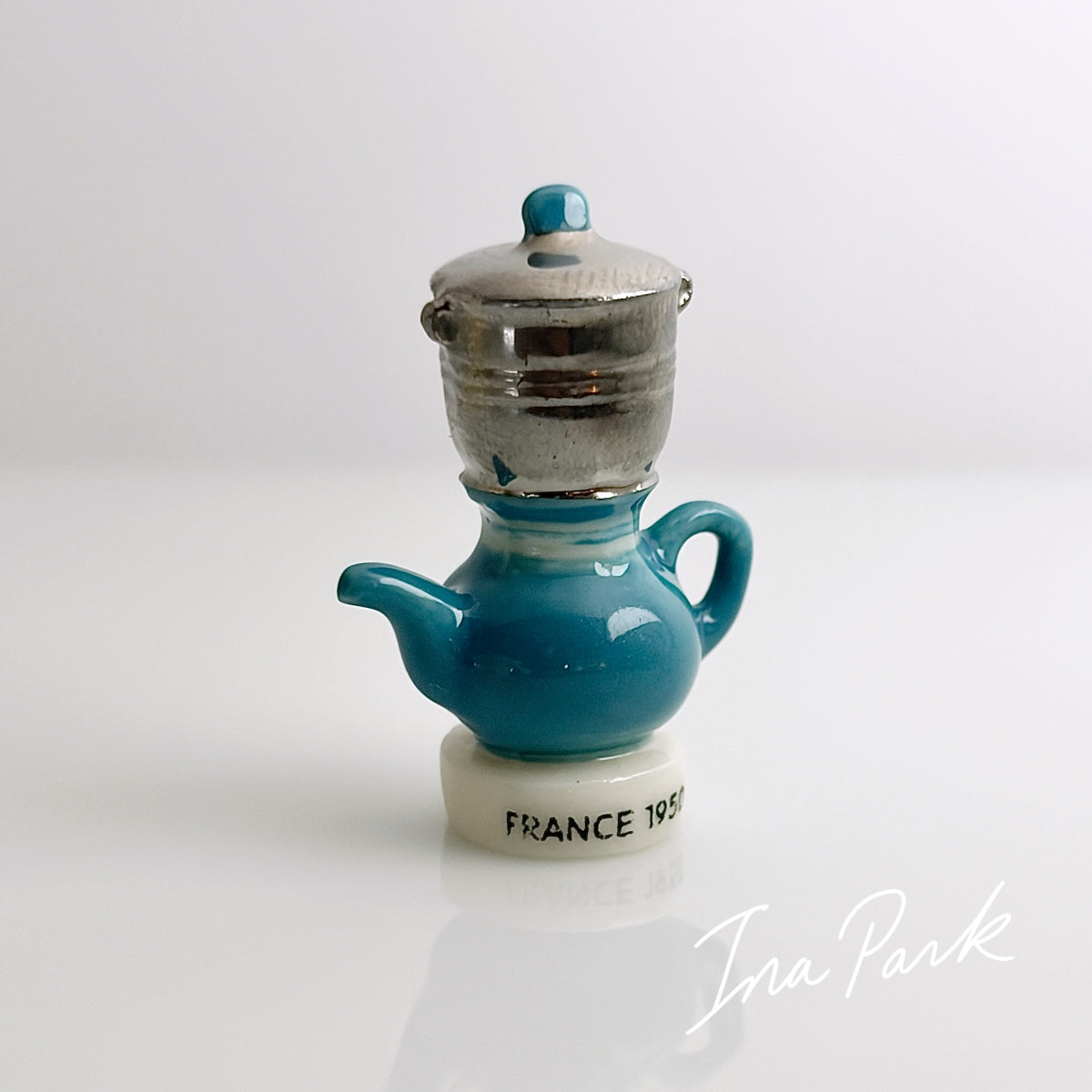1950年代のフランスのカフェティエールのフェーブ