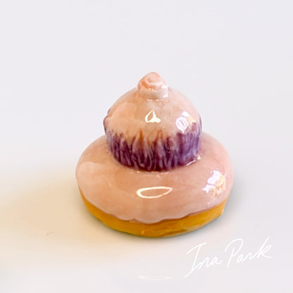 LADURÉE　2002　ルリジューズ　フェーヴ　お菓子