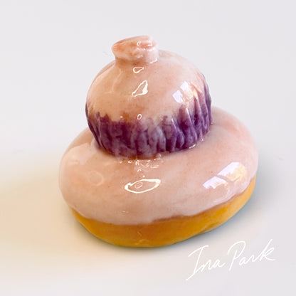 LADURÉE　2002　ルリジューズ　フェーヴ　お菓子