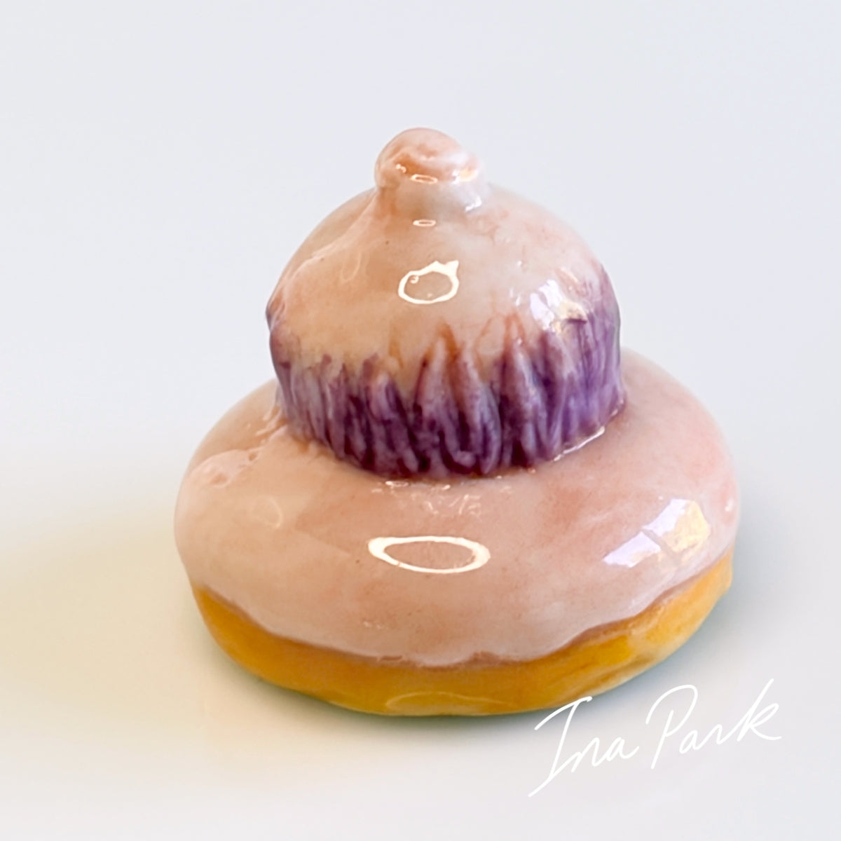 LADURÉE　2002　ルリジューズ　フェーヴ　お菓子