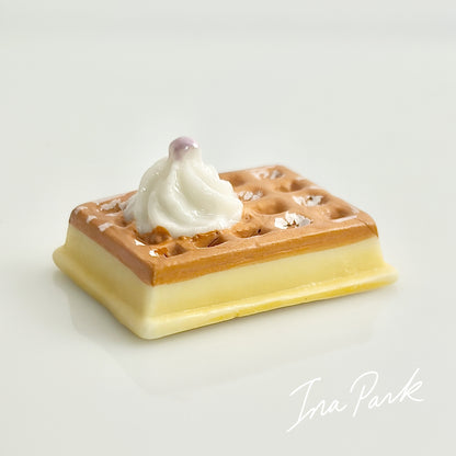 クリームとワッフルのフェーヴ