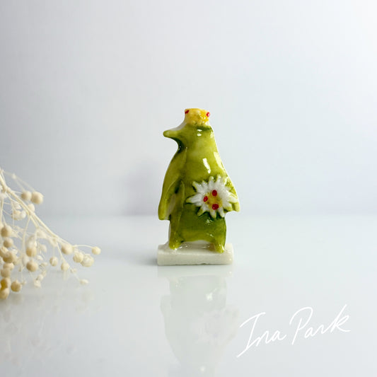 モノプリ2003　花と王冠のペンギン