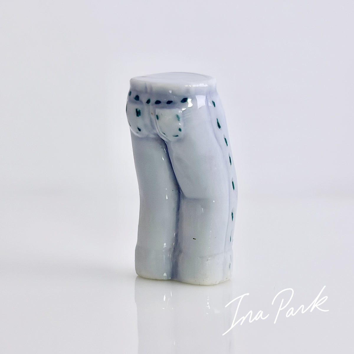 ジーンズ　デニムパンツのフェーブ
