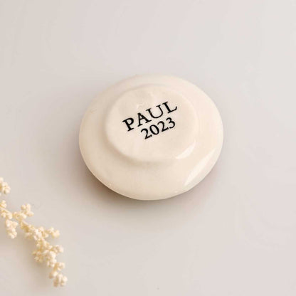 PAUL2023 お皿に乗ったガトー・デ・ロワ　ポール
