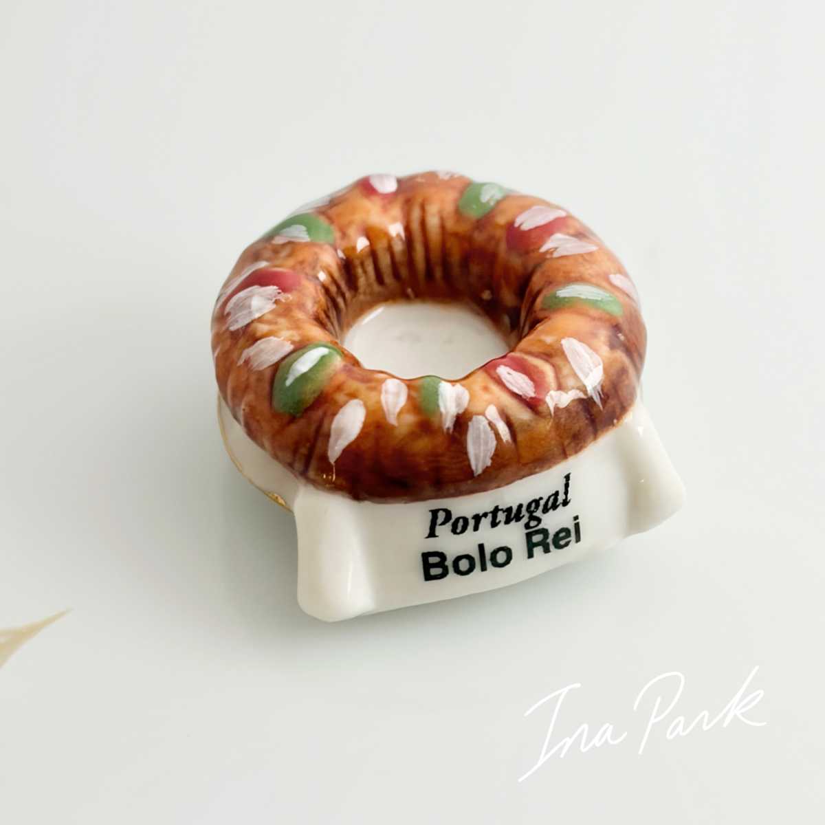 ボーロ・レイ　ポルトガルのお菓子のフェーブ