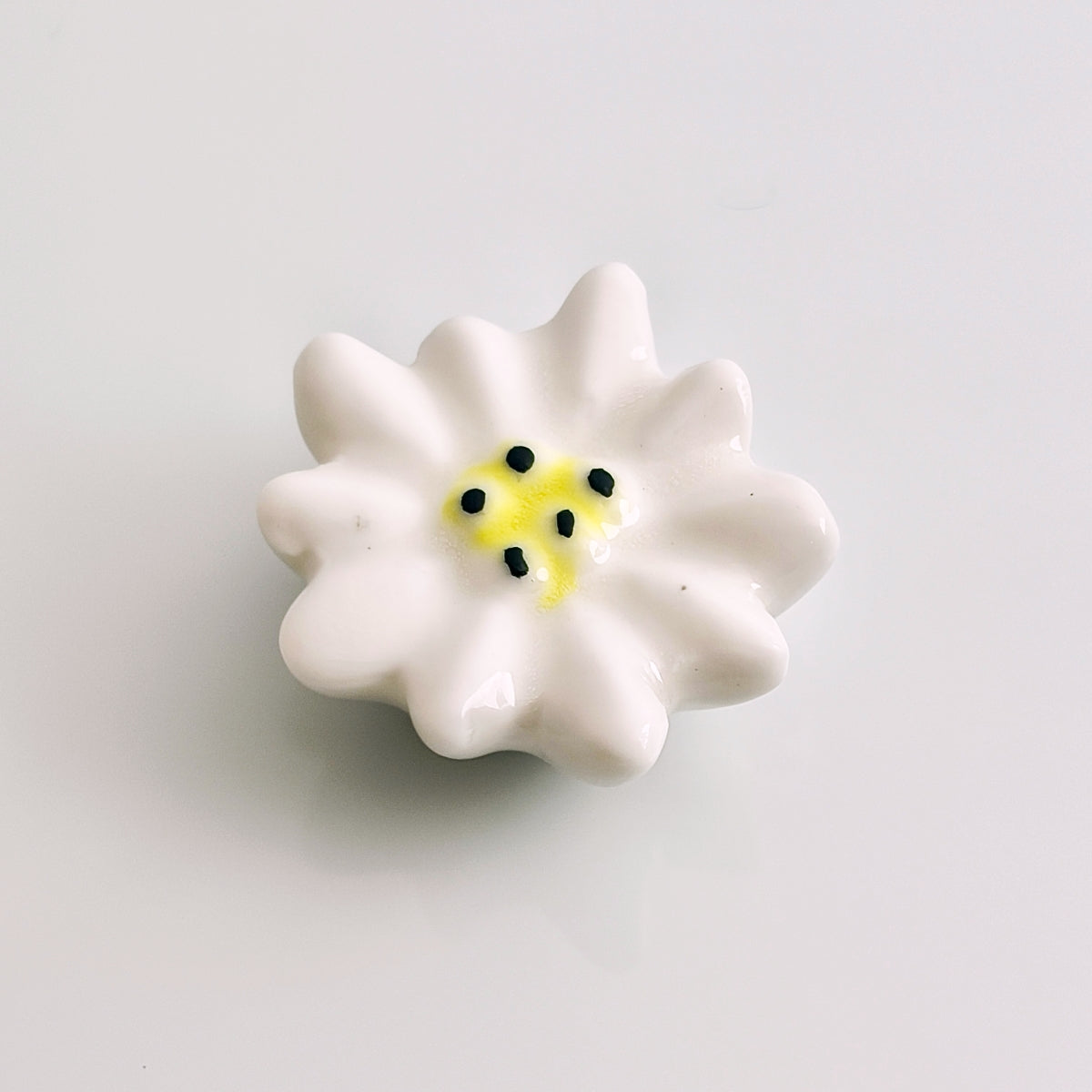 エーデルワイスの花のフェーブ