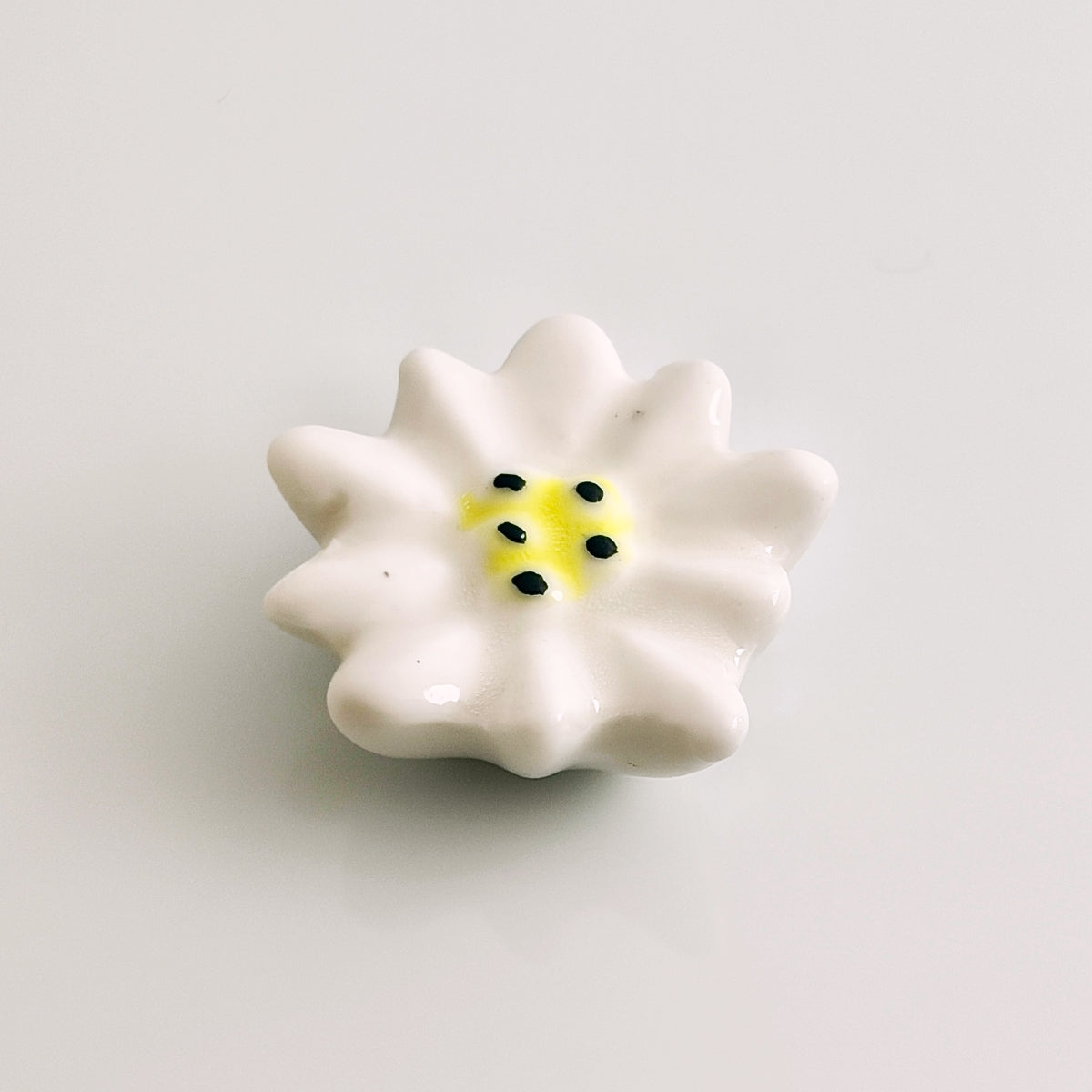 エーデルワイスの花のフェーブ