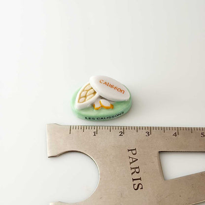 南仏のお菓子　カリソンのフェーブ　