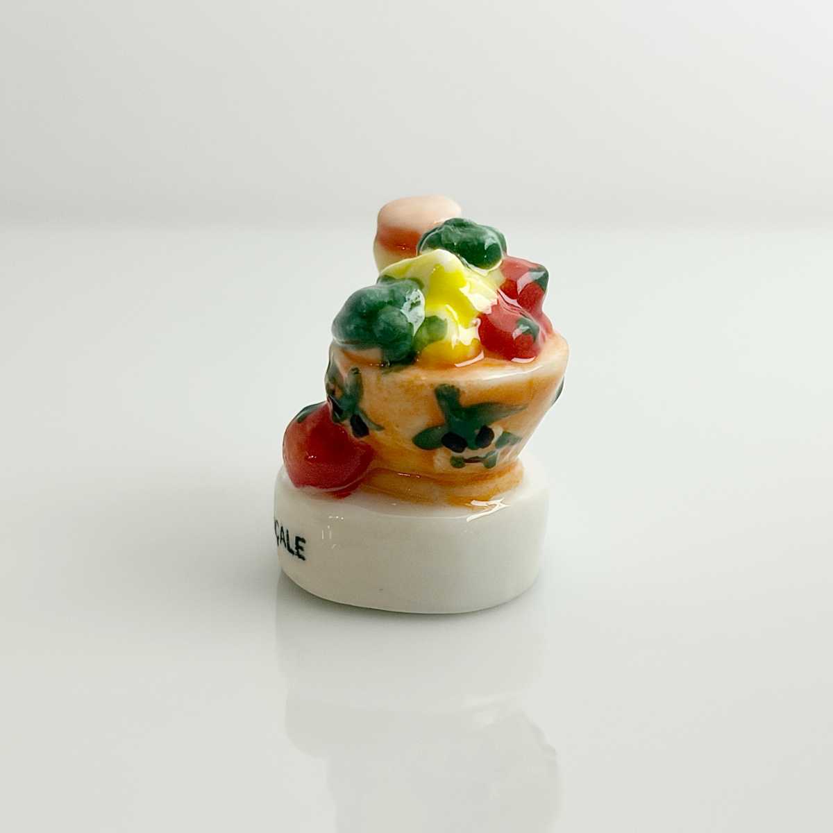 オリーブオイルと器に入った野菜のフェーブ　プロヴァンス
