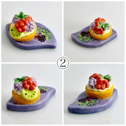 プレートに乗ったお菓子たち